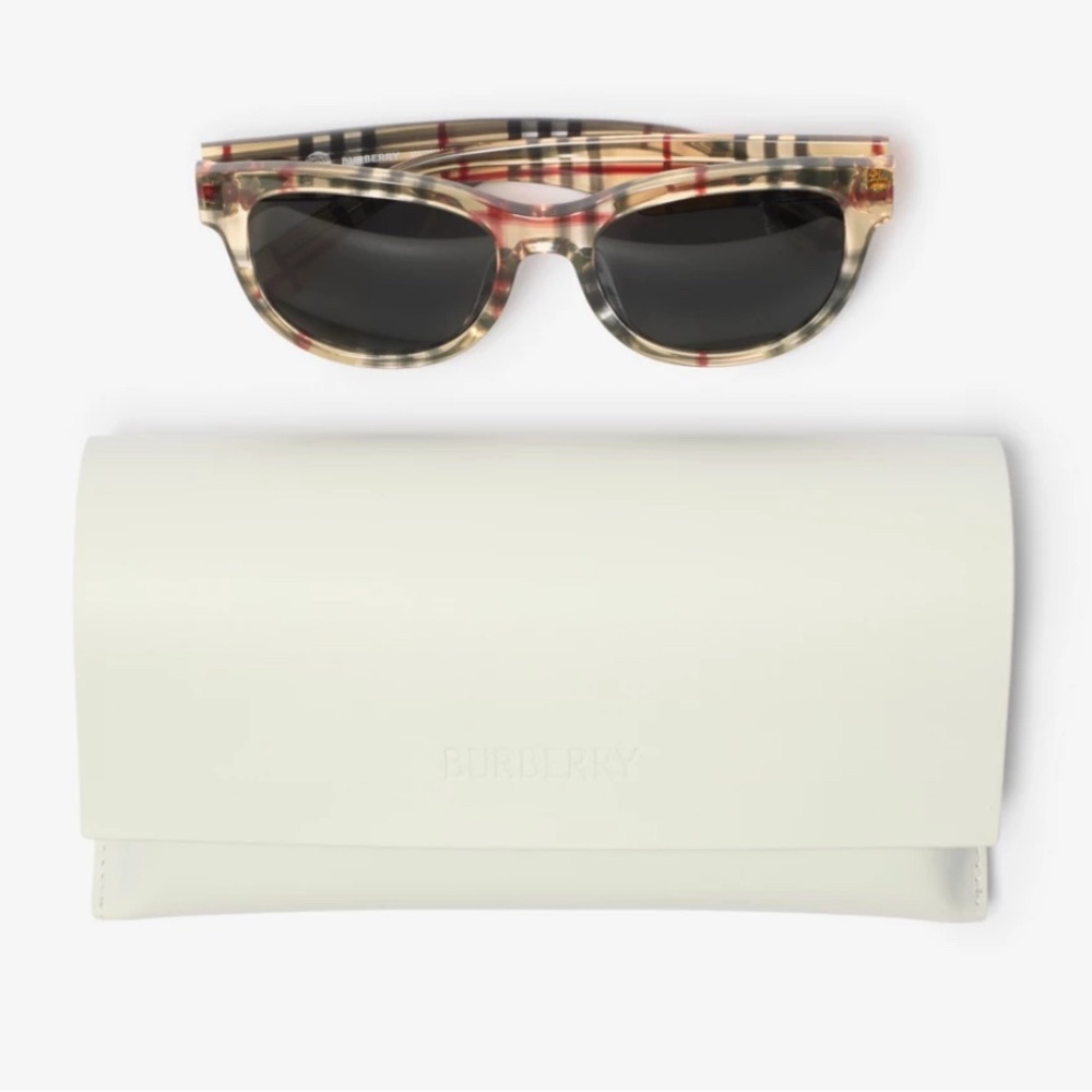 Burberry Women's Sunglasses - Black and Cream Check